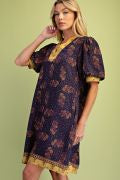 Load image into Gallery viewer, EASEL BUBBLE SHORT SLEEVE DRESS
