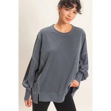 Load image into Gallery viewer, HYFVE PIGMENT DYED OVERSIZED RAW EDGE SWEATSHIRT
