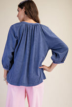 Load image into Gallery viewer, EASEL WASHED COTTON SLUB BUTTON FRONT HENELY TOP
