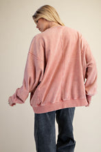 Load image into Gallery viewer, EASEL STAR PATCH FRONT TERRY PULLOVER
