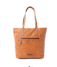 Load image into Gallery viewer, SIERRA CREST LEATHER BAG
