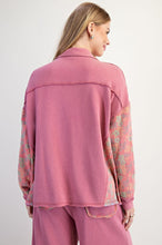 Load image into Gallery viewer, EASEL FLORAL PRINT MOCK NECK WASHED TERRY PULLOVER

