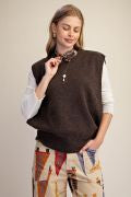 Load image into Gallery viewer, EASEL SLEEVELESS KNITTED SWEATER
