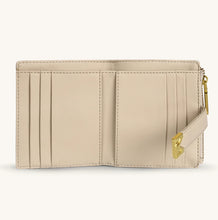 Load image into Gallery viewer, REGINA COMPACT WALLET
