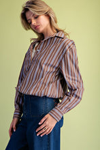 Load image into Gallery viewer, EASEL BUBBLE HEM STRIPED POPLIN SHIRT
