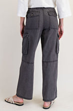 Load image into Gallery viewer, EASEL WIDE LEG WASHED DENIM CARGO PANTS
