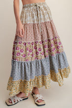 Load image into Gallery viewer, EASEL TIERED BOHO MAXI SKIRT
