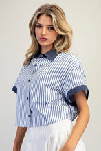 Load image into Gallery viewer, EESOME CONTRAST STRIPE BUTTON DOWN SHIRT
