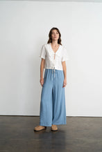 Load image into Gallery viewer, Elle Grey Lace Big Collared Tie-Front Blouse
