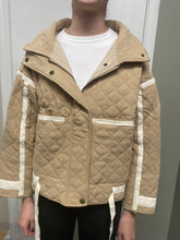 Load image into Gallery viewer, Quilt Puffer Jacket
