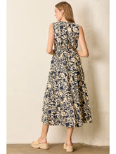 Load image into Gallery viewer, Polagram Flower Sleveless Collared Midi Dress

