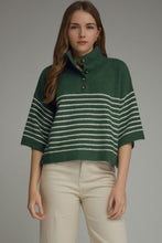 Load image into Gallery viewer, ENTRO STRIPED SHORTSLEEVED PULLOVER
