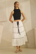 Load image into Gallery viewer, ODDI POPLIN MIDI SKIRT WITH BLACK ACCENTS
