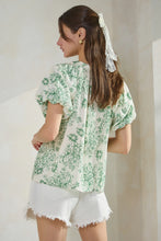 Load image into Gallery viewer, ODDI FLORAL RRINT ROMANTIC BLOUSE WITH SHORT BUBBLE SLEEVE
