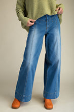 Load image into Gallery viewer, EASEL WASHED STRETCH DENIM PANTS
