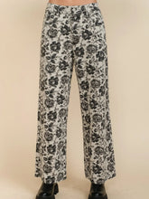 Load image into Gallery viewer, VINTAGE WAHED FLORAL COTTON WIDE LEG PANTS
