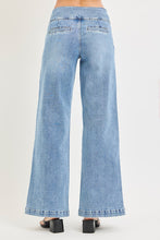 Load image into Gallery viewer, RISEN TUMMY CONTROL MID RISE WIDE LEG WIDE WAIST BAND STRETCHY JEANS
