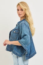 Load image into Gallery viewer, RISEN FLOWY SQUARE CAPE JACKET
