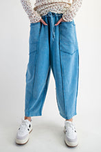 Load image into Gallery viewer, EASEL MINERAL WASHED TERRY KNIT BARREL PANTS
