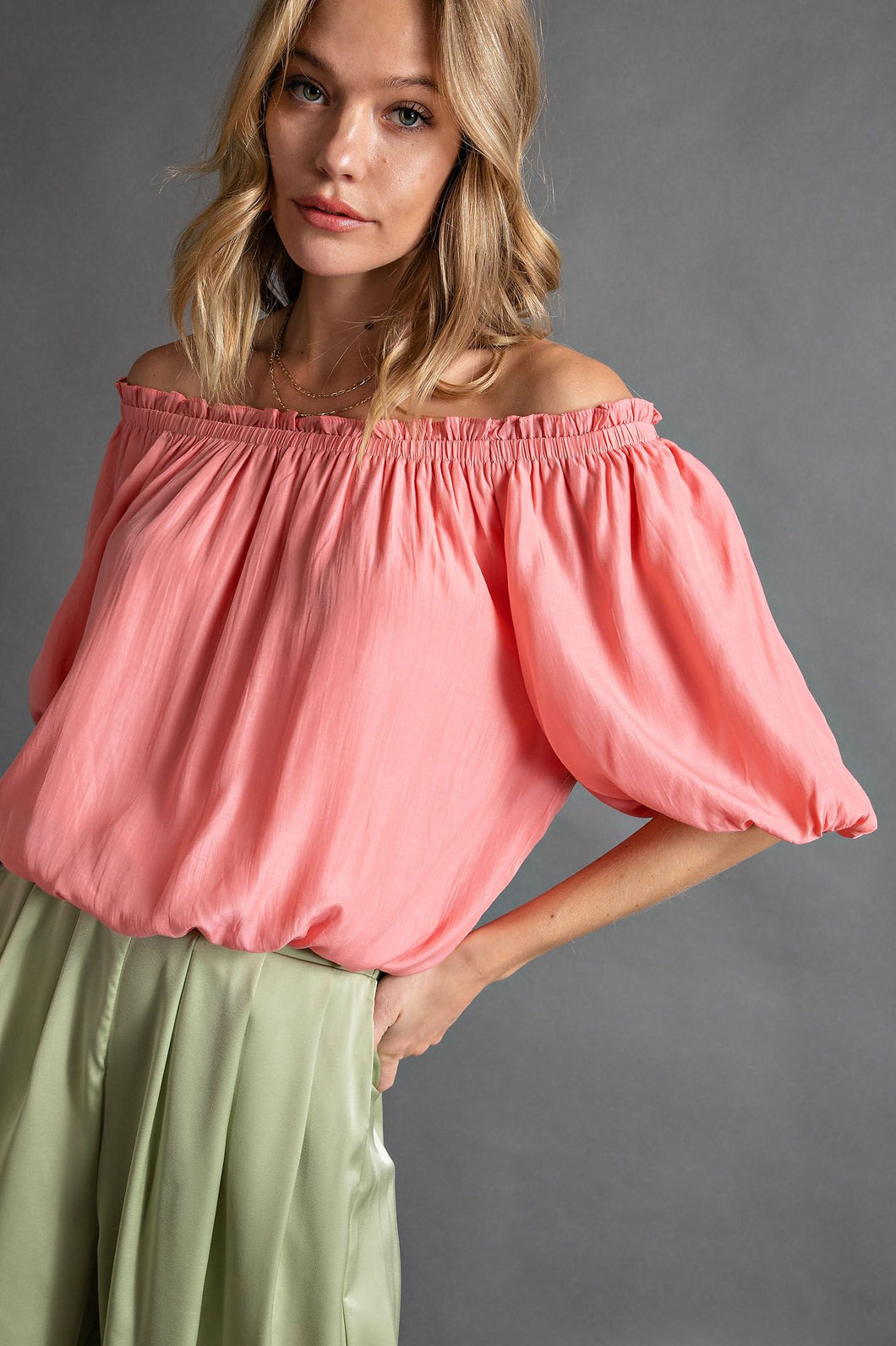 EASEL PUFF SLEEVE WASHED SATIN TOP