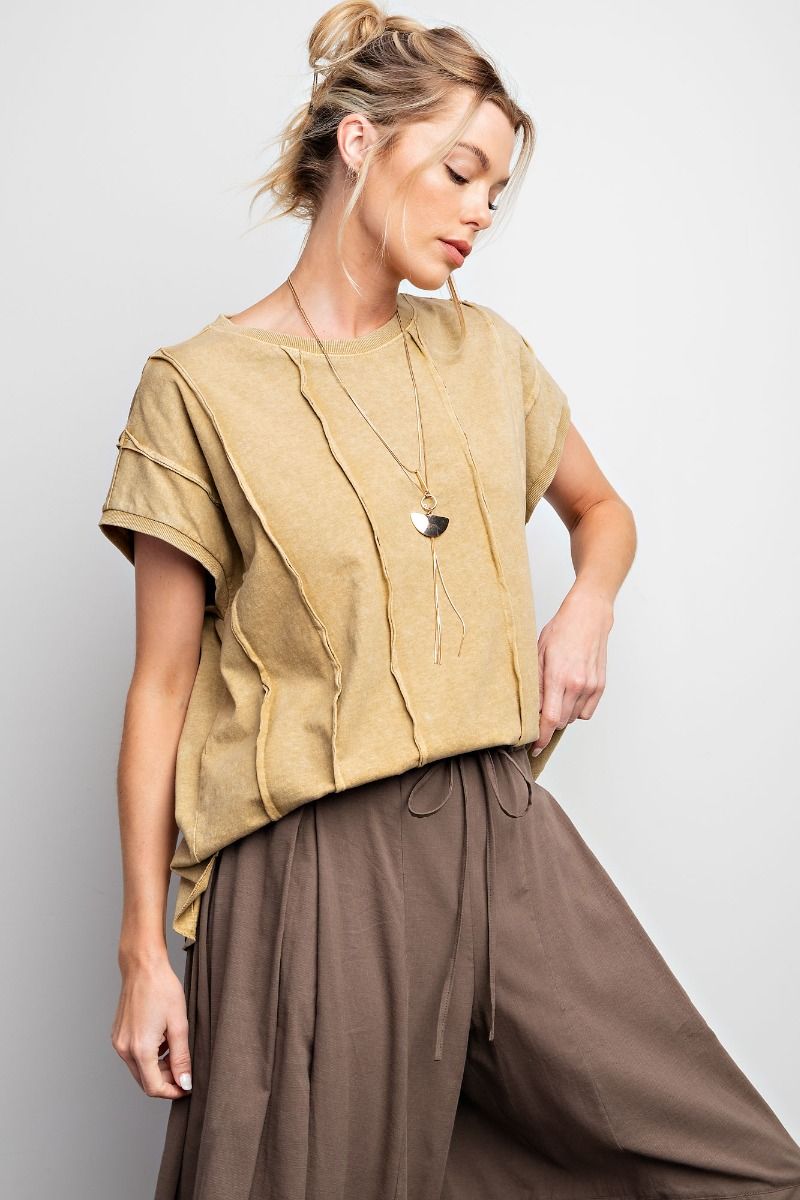 EASEL MINERAL WASHED BOXY SHORT SLEEVE TOP