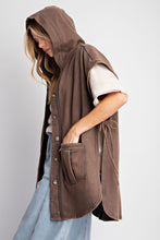 Load image into Gallery viewer, EASEL MINERAL WASHED TERRY KNIT HOODED VEST
