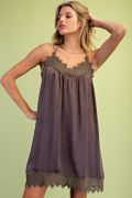 Load image into Gallery viewer, EASEL LACE HEM CAMI SATIN SLIP DRESS
