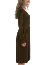 Load image into Gallery viewer, ELIETIAN LONG SLEEVE KNEE LENGTH DRESS WITH SCOOP COLLAR ONE SIZE CHOCOLATE
