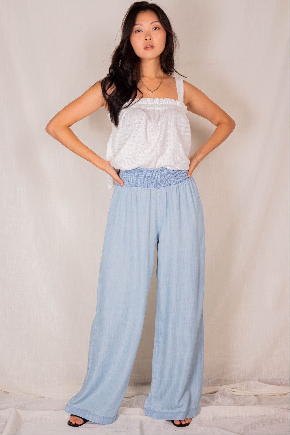BEFORE YOU COLLECTION TENCIL WIDE LEG PANTS WITH A SHIRRED WAIST LT WASH