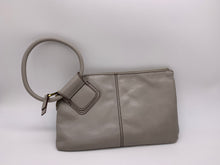 Load image into Gallery viewer, Hobo Vintage Leather Wristlet
